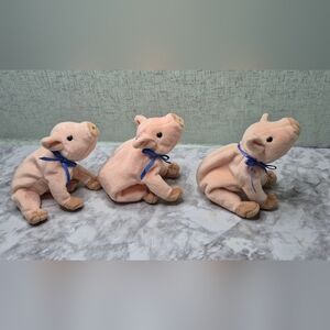 Beanie Baby Pigs- "3 Little Pigs"